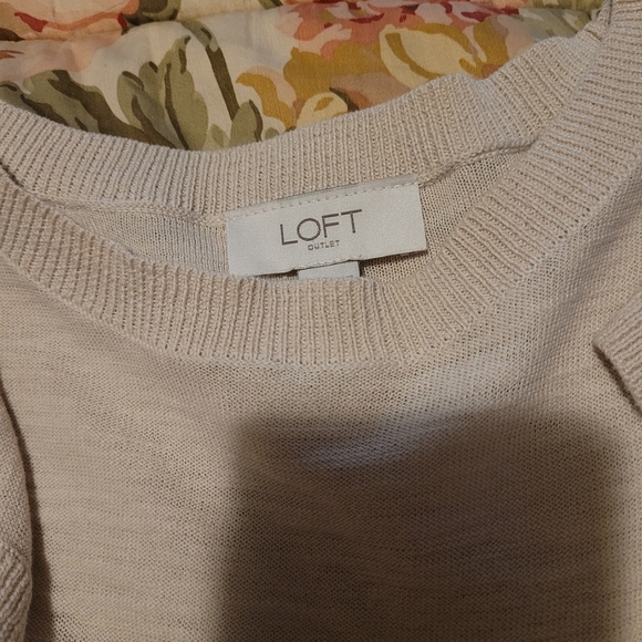 Cream Lightweight  Short Sleeve Sweater - Picture 2 of 5